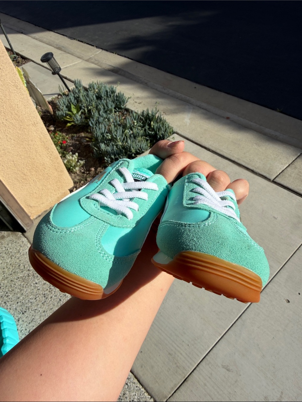 Puma Mint Green and White Easy Rider Kids Sneakers TODDLER SIZE 9 - Picture 4 of 7